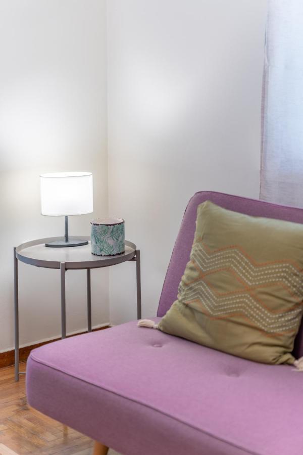 Pink Flat Exarcheia Athens Netflixアパートメント エクステリア 写真