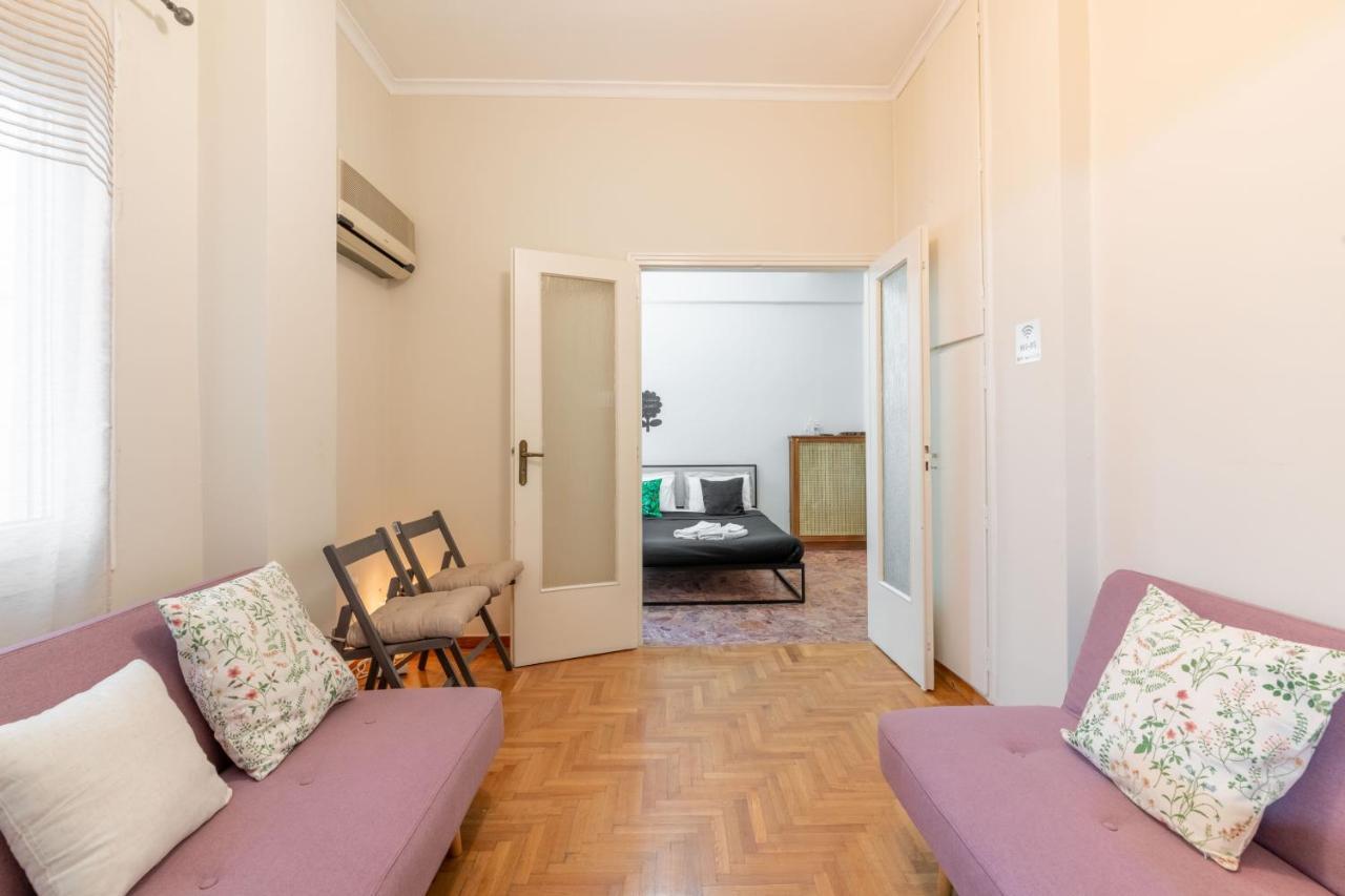 Pink Flat Exarcheia Athens Netflixアパートメント エクステリア 写真