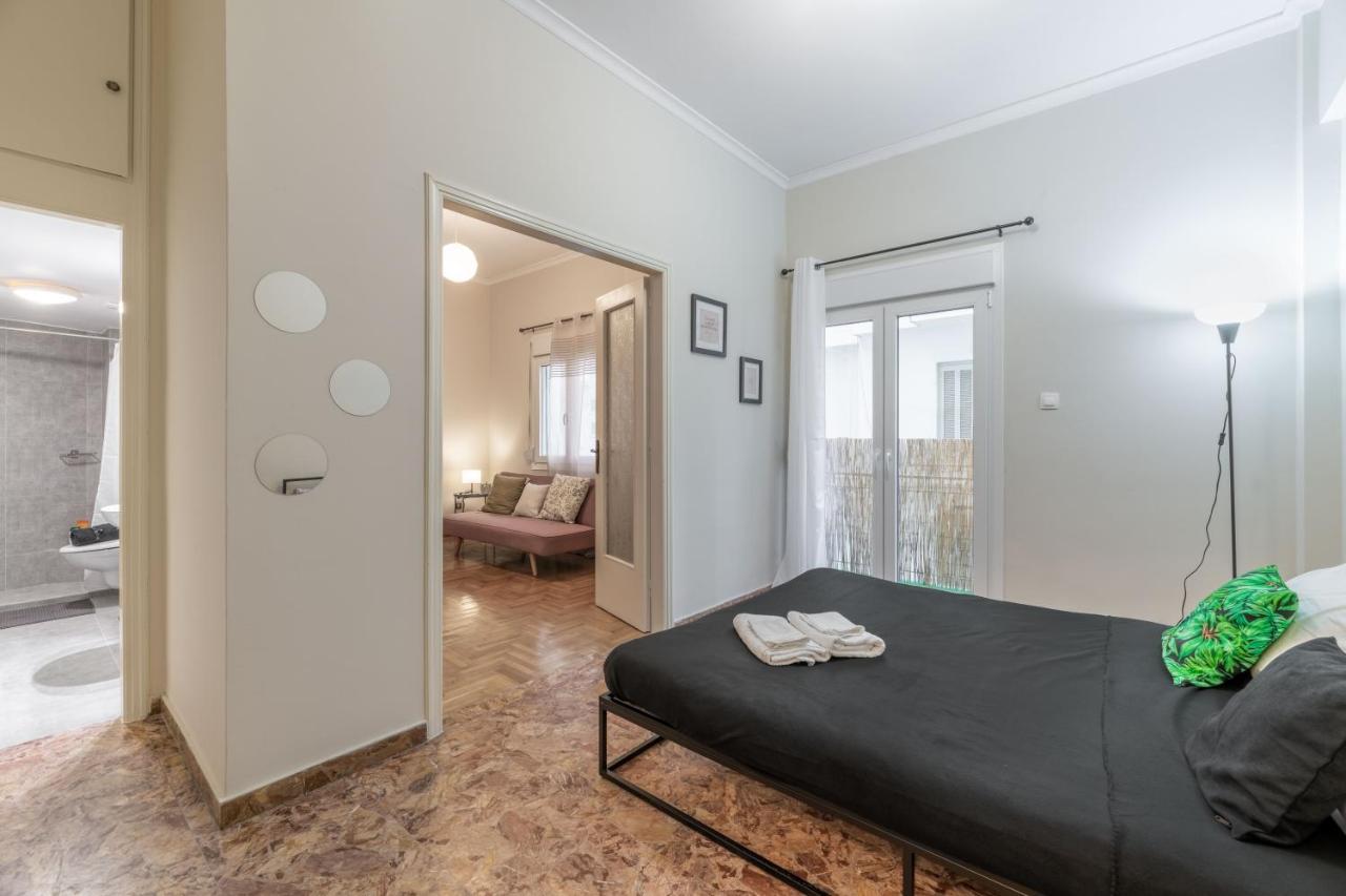 Pink Flat Exarcheia Athens Netflixアパートメント エクステリア 写真